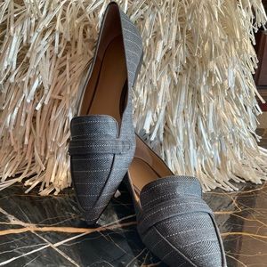 Ann Taylor Grey White Fabric Ballet Flats 9 M